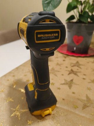 Atornillador de impacto Dewalt 18V XR Brushless