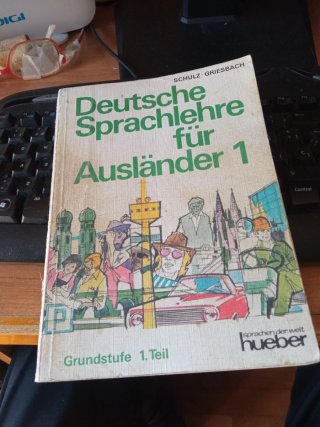 Libro de textoDeutsche Sprachlehre fur Auslander 1