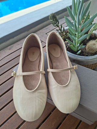 Bailarinas Zara piel Beige