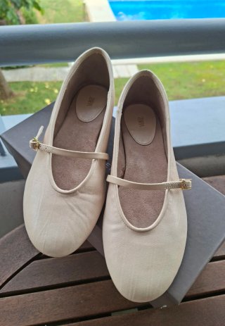 Bailarinas Zara piel Beige