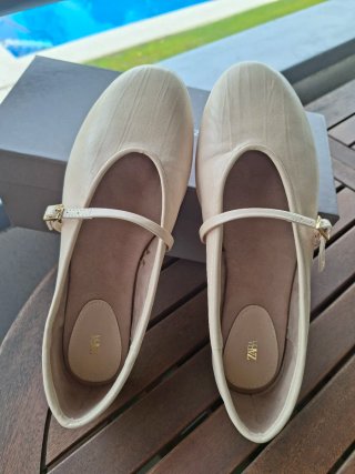 Bailarinas Zara piel Beige