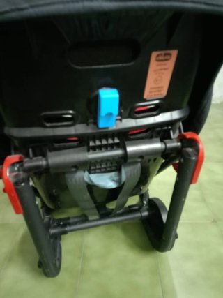 Silla de coche para bebé Chicco roja