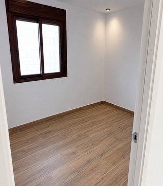 CASA SANDWICH MODELO PALMAR TEJA EN 60 M2 (10x6)