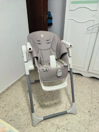 Trona reclinable y plegable Sweety Fox