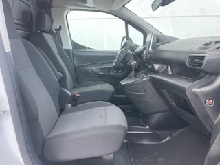 Peugeot Rifter BlueHDi 100 cv. -Av. Motor- 7.500€