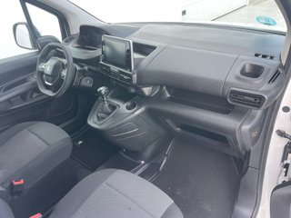 Peugeot Rifter BlueHDi 100 cv. -Av. Motor- 7.500€