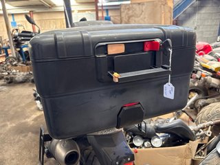 Soporte y maleta original BMW F 800 GS