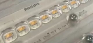 25 Pantallas LED Estancas Philips Pacific