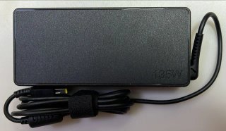 Cargador Lenovo 135W Original ADL135NCC3A Nuevo