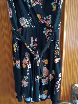Mono estampado flores Pull&Bear Talla M