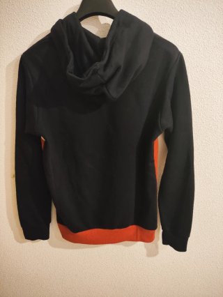 Sudadera McKenzie Talla L Nueva con etiquetas
