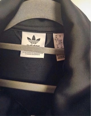 Chaqueta Adidas original bordados floral Talla M