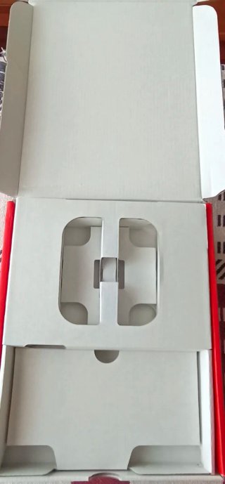 Nintendo Switch OLED + 4 Joy-Con + giochi
