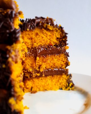 Pastelera busca empleo