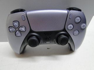 PS5 CON MANDO 825GB (179725)