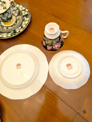 Royal Albert 12 Tazas Provincial Flowers