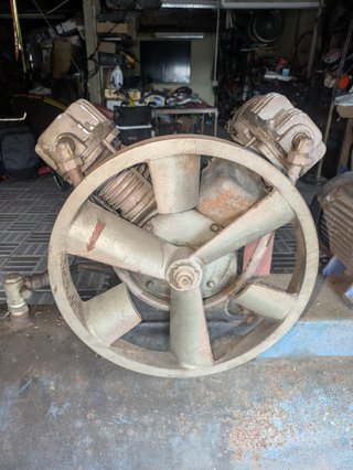 Compresor de aire trifásico