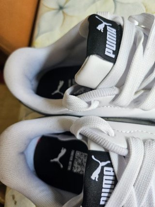 Zapatillas puma.
