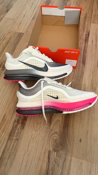 Nuove Scarpe da Ginnastica Nike Pegasus Premium