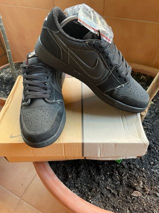 Nike Air Jordan 1 Travis Scott Negro