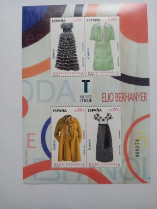 Lote 4 Sellos Elio Berhanyer Moda Española