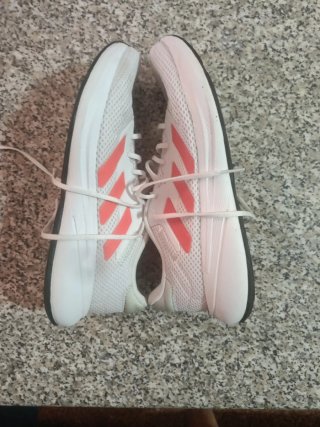 Zapatillas Adidas Blancas y Naranja