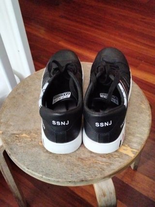 Zapatillas SSSJT Fashion Negras y Blancas hombre