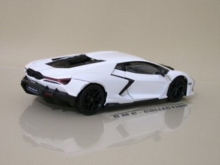 Lamborghini Revuelto Bianco Perla 2023 Welly 1/24