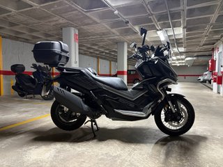 Zontes 368g Negra Maxi-Scooter