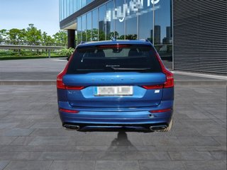 Volvo XC60 T6 RECHARGE 340 R-DESIGN (2021)