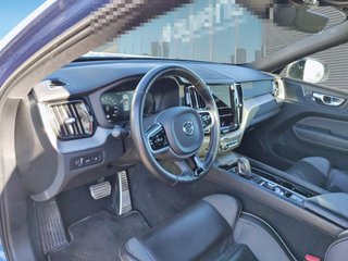Volvo XC60 T6 RECHARGE 340 R-DESIGN (2021)