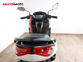 YAMAHA NMAX