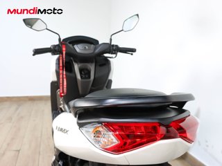 YAMAHA NMAX