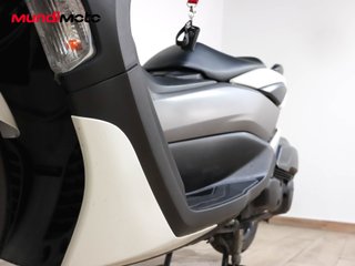 YAMAHA NMAX