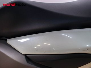 YAMAHA NMAX