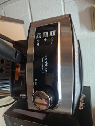 Cafetera Cecotec Power Espresso 20