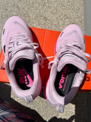Zapatillas Nike Vomero Plus Rosa