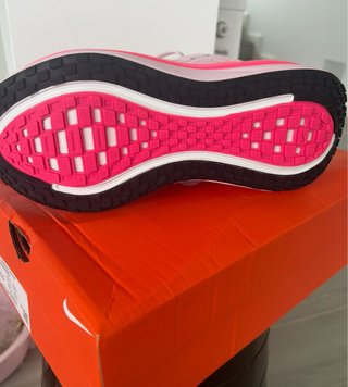 Zapatillas Nike Vomero Plus Rosa