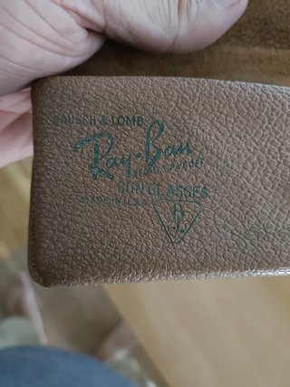 Funda Ray-Ban Vintage Marrón