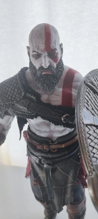 Figura Kratos God of War Neca XXL