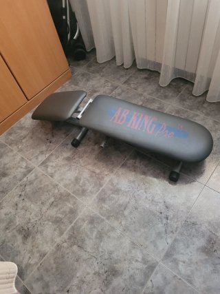 Banco de abdominales AB KING Pro