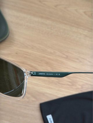 Gafas de sol Arnette negras