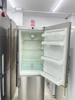 Nevera marca Liebherr con garantía Transporte