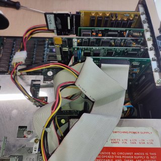 IBM 5160 XT Turbo + Monitor CRT + Teclado