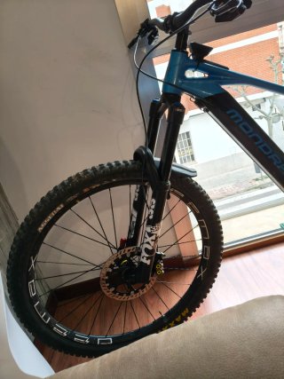 Bicicleta Eléctrica CRAFTY R 2023.