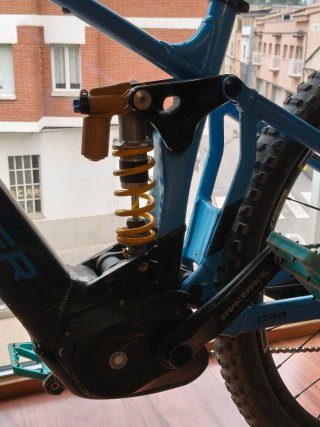 Bicicleta Eléctrica CRAFTY R 2023.