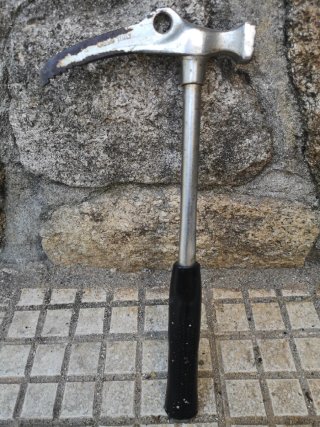 Maza de hielo Cassin