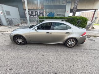 Lexus IS 2015