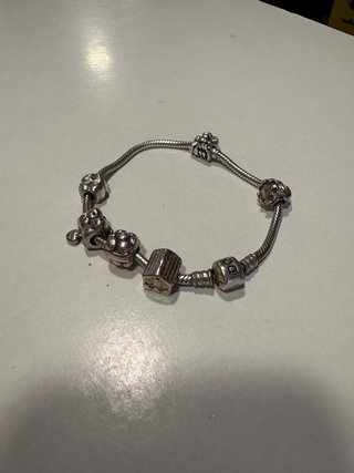 Pulsera Pandora Plata con Charms