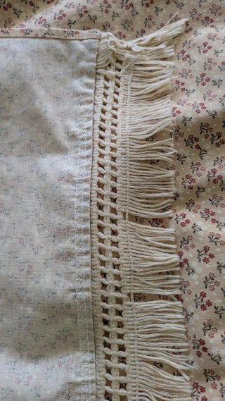 Colcha de verano floral beige y roja